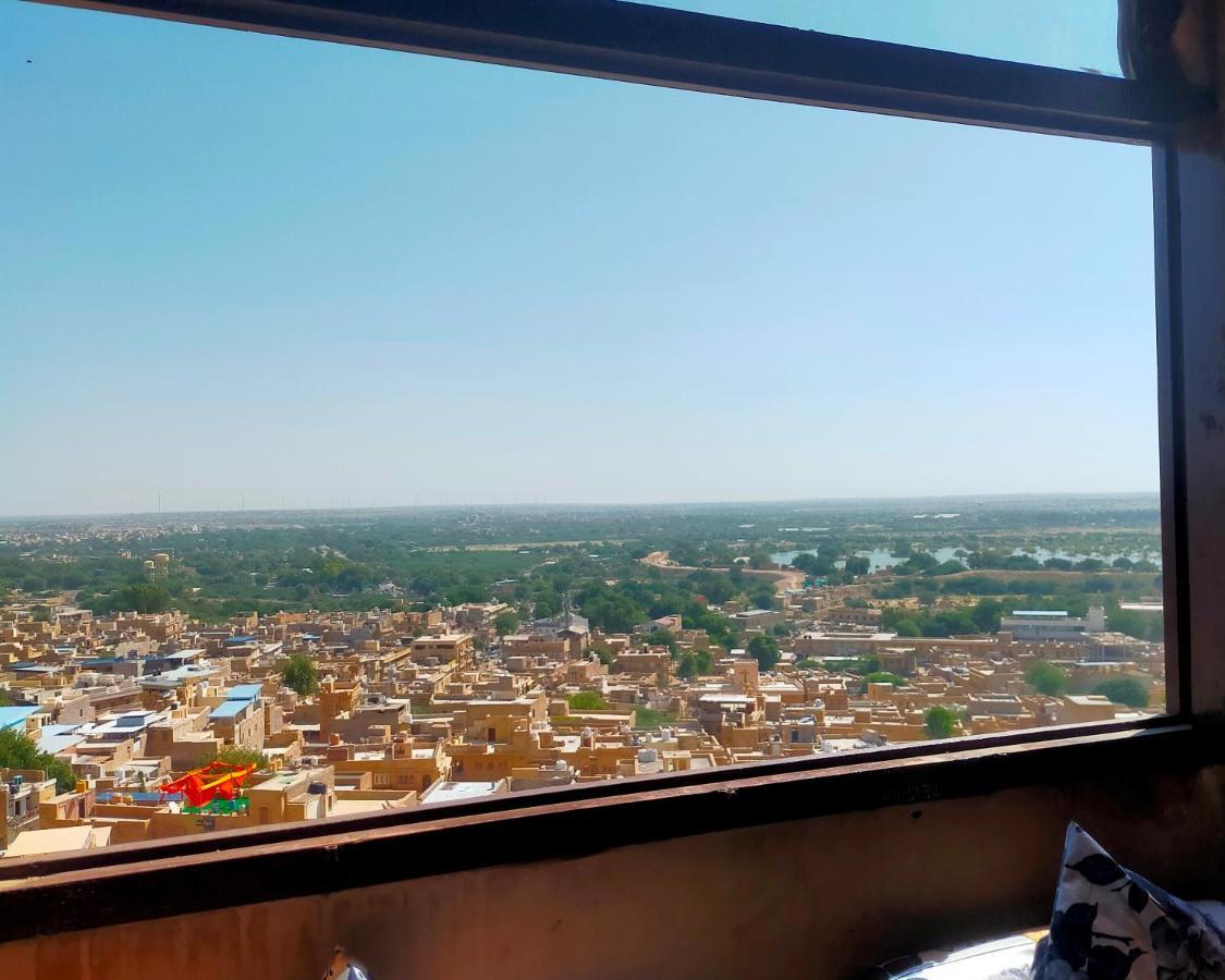 Hotel The Surya 斋沙默尔 外观 照片