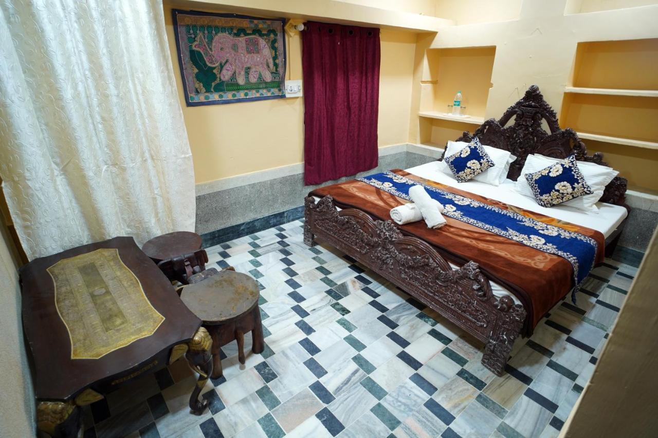Hotel The Surya 斋沙默尔 外观 照片